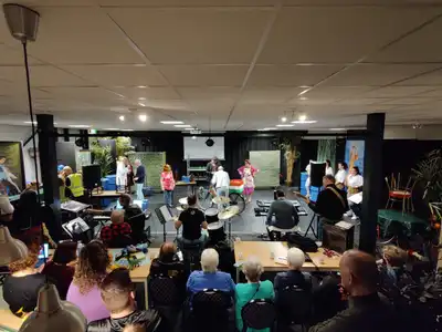 Afbeelding over een spannende mijlpaal voor "effe wachten"